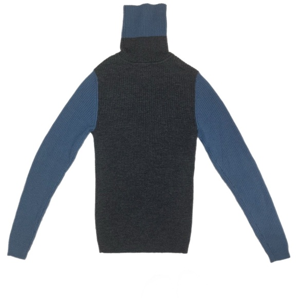 Gap Merino Wool Turtleneck Top - Picture 2 of 3